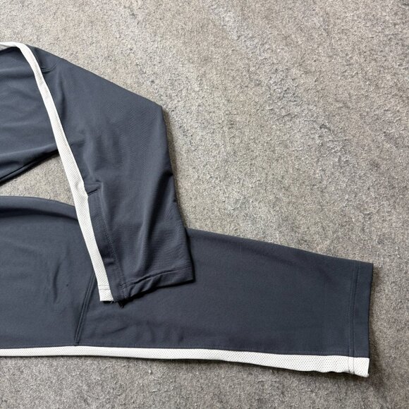 Under Armour Men's Sportstyle Pique Pants XL Gray Fitted Tapered Zip Pockets 31" - Picture 2 of 16